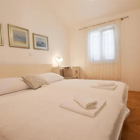 Bene Apartman Primosten