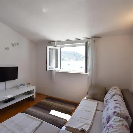 Apartman Bene *