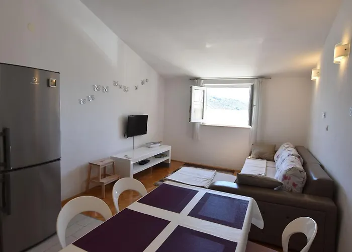 Bene Appartement Primošten